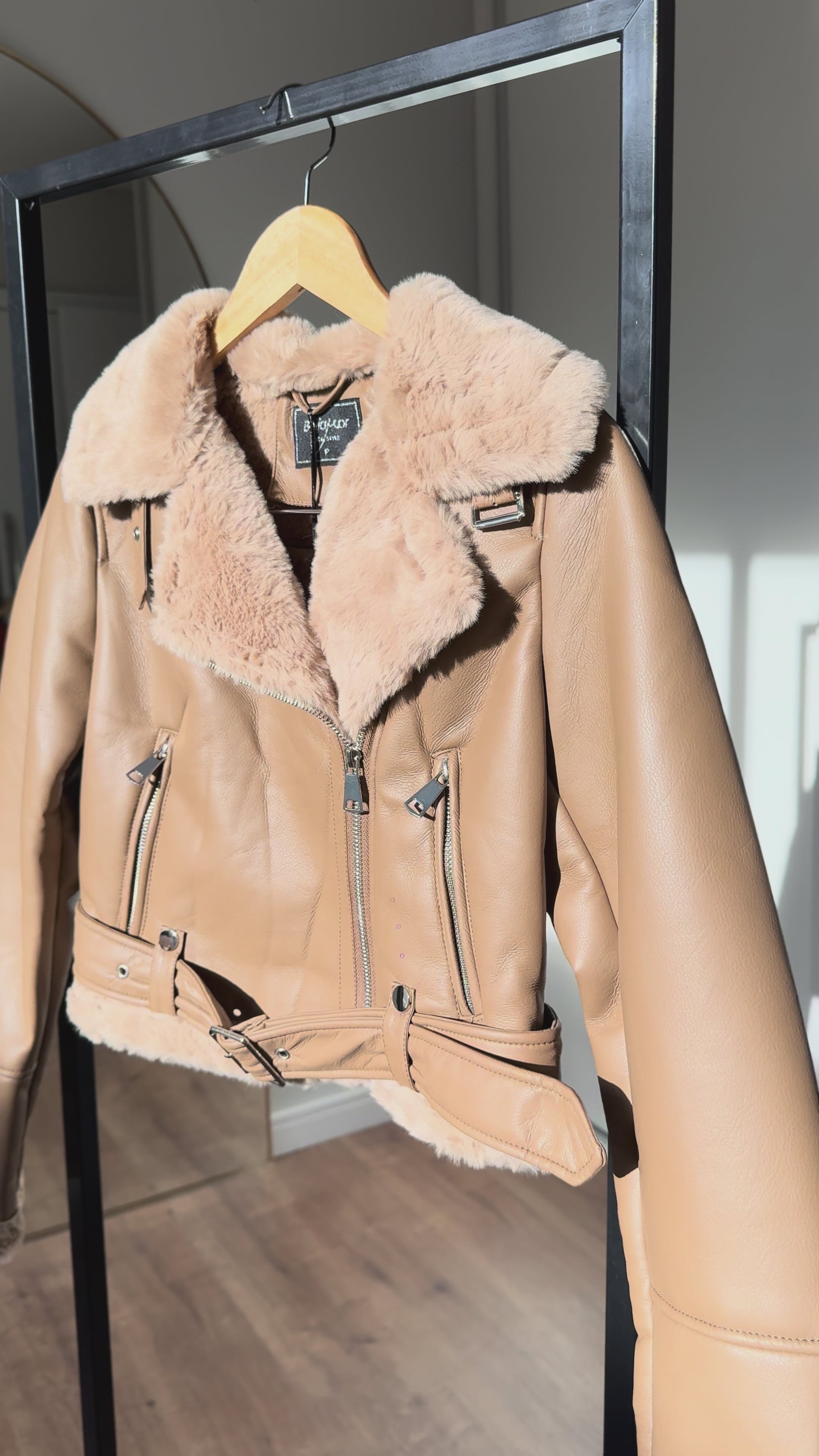 Jaqueta Aviador Luxe – atitude e sofisticação em cada detalhe